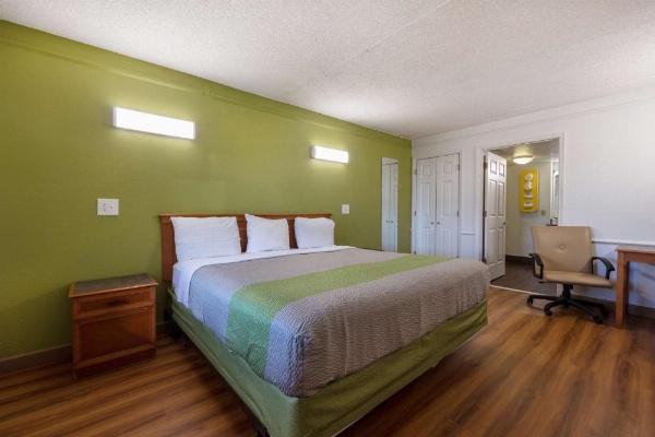 Motel 6-Knoxville, TN image 17