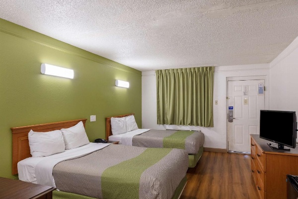Motel 6-Knoxville, TN image 6