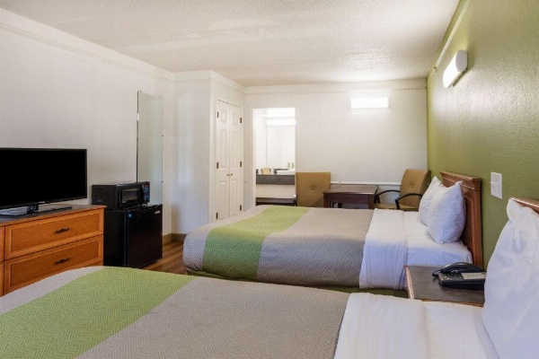 Motel 6-Knoxville, TN image 8